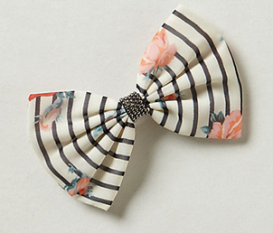 Antropologie Beaded Bowknot Clip